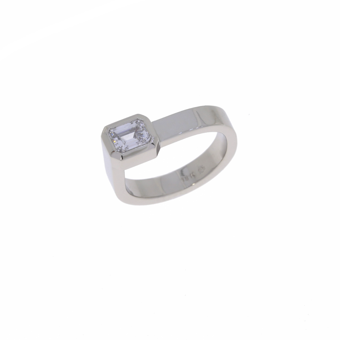 Asymmetric Emerald Cut Diamond Band