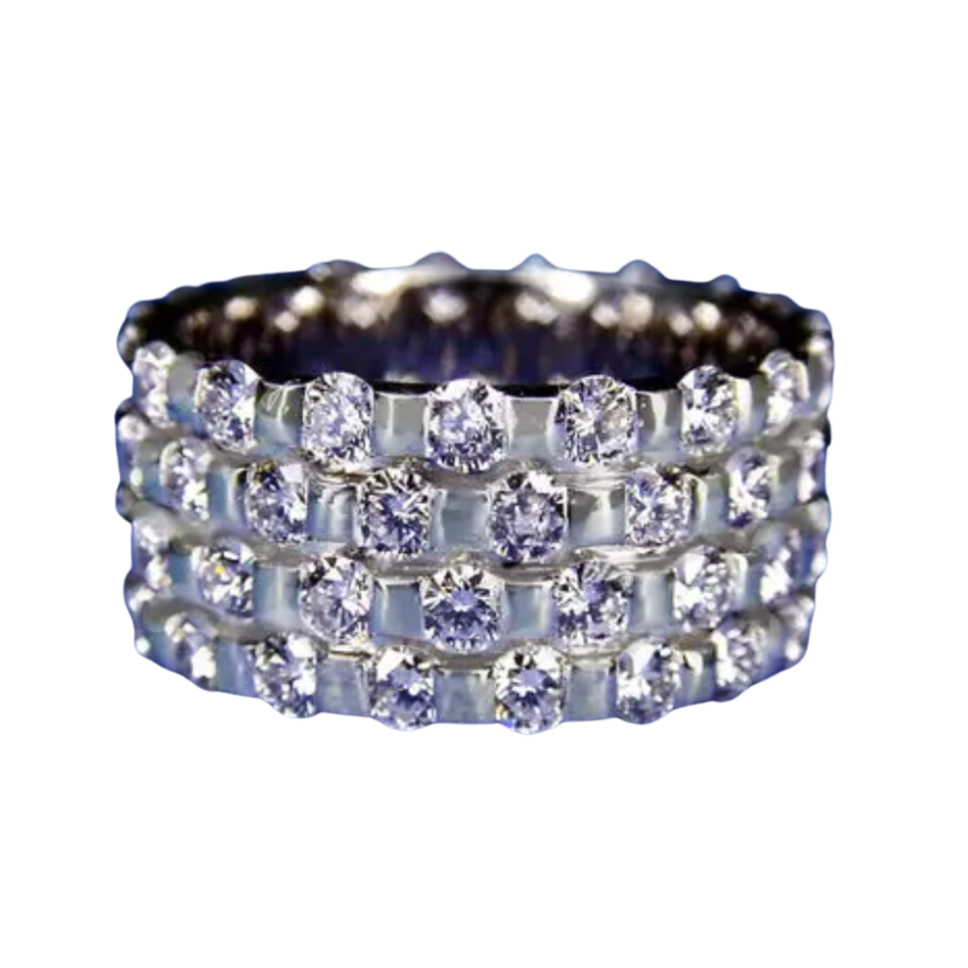 Alliance éternité à quatre rangées de diamants