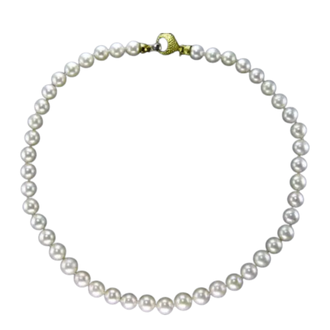 Collier de perles blanches naturelles