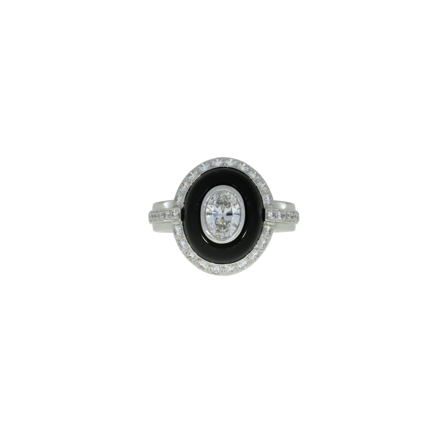 Bague en platine avec diamants et onyx