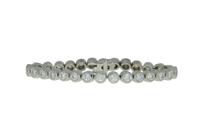 Bracelet à lunette en diamant