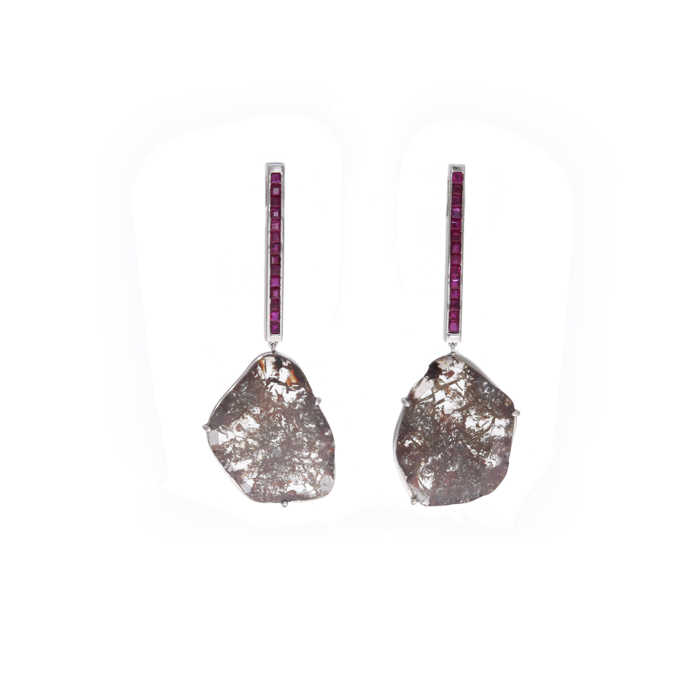 Boucles d'oreilles en tranches de diamant et rubis