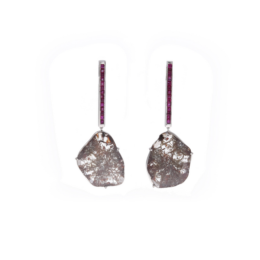 Boucles d'oreilles en tranches de diamant et rubis