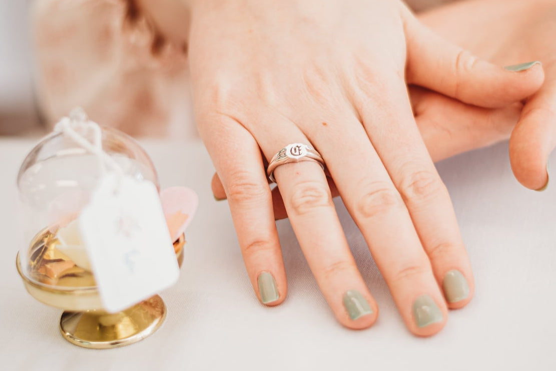 The Elmwood School Ring