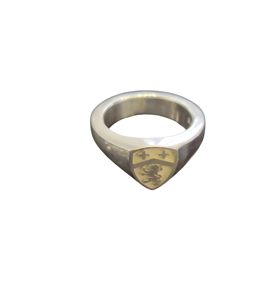 The Ashbury College School Ring