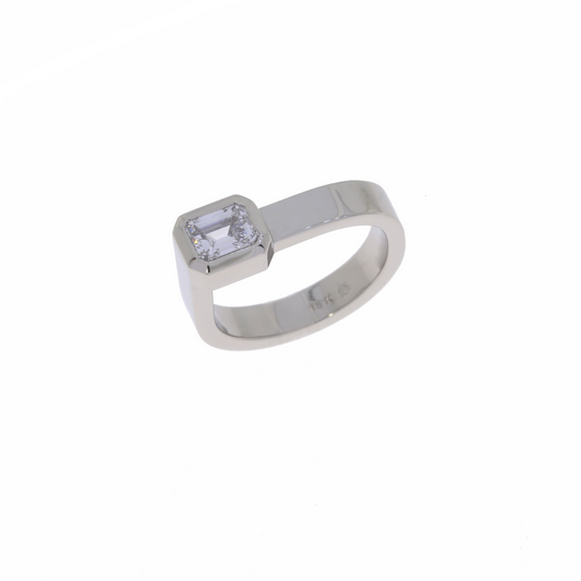 Asymmetric Emerald Cut Diamond Band