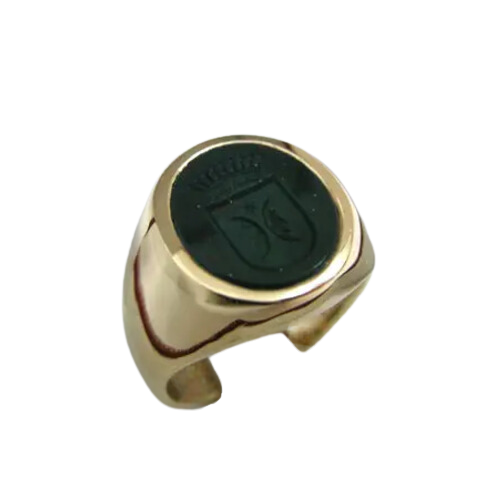 Bague avec blason familial sculpté à la main