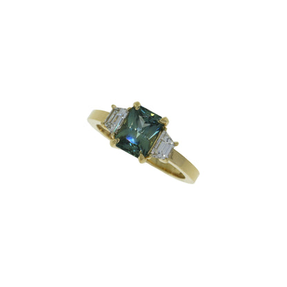 Bague de fiançailles en saphir bleu sarcelle et diamant trapézoïdal